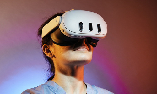 student with virtual reality tools